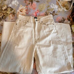 BDG women’s Off-White Relaxed Jeans